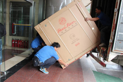 谷城钢琴贵重工艺品无忧运