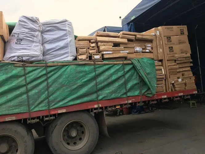 谷城家具托运